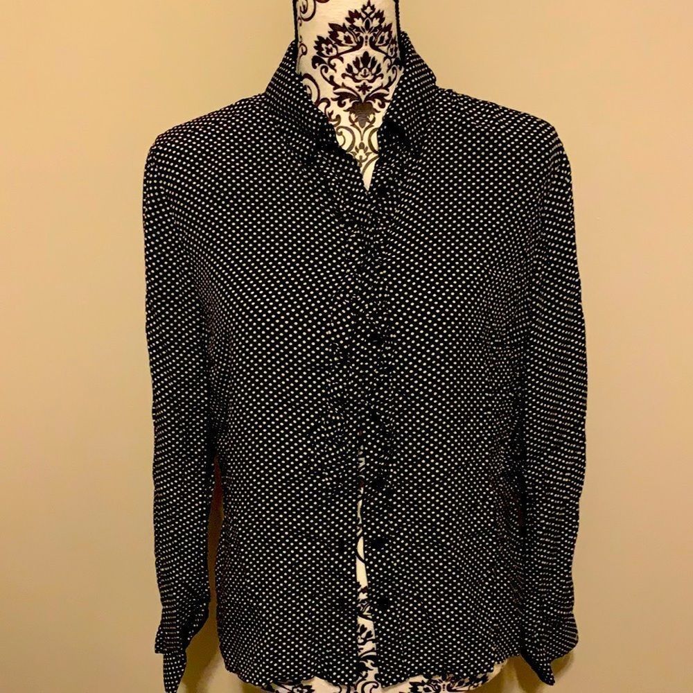 George Womans Long Sleeve Blouse Size Large but runs smaller